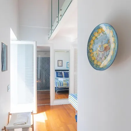 Villa Sorrento Realty Holidays - Casa Amagae Praiano
