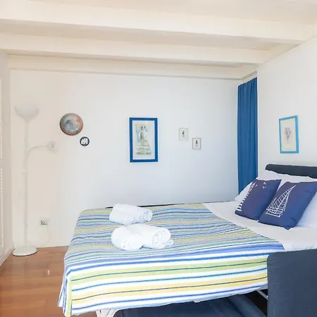 Sorrento Realty Holidays - Casa Amagae Villa Praiano